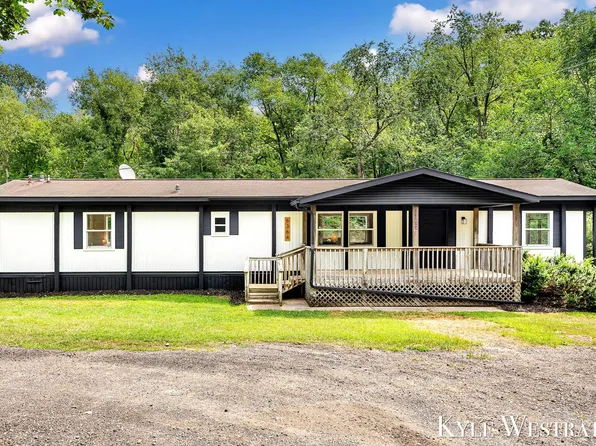 6364 Chickering Rd, Belding, MI 48809