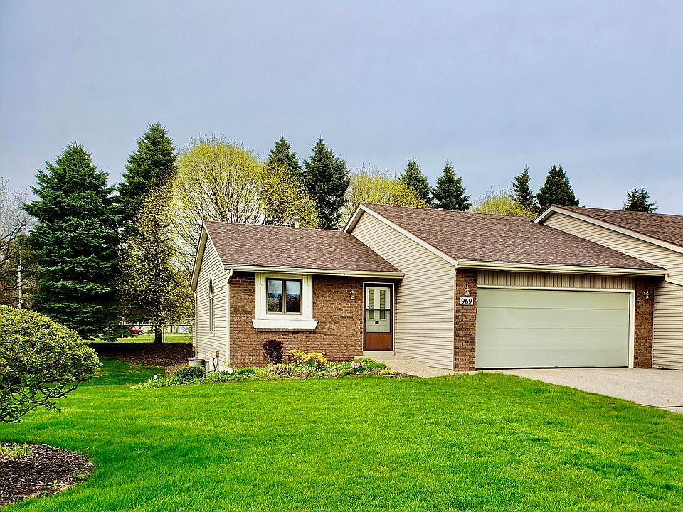 1st image of 969 Laketown Dr #18