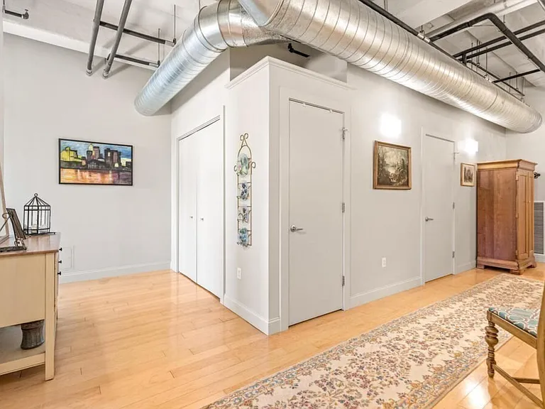 51 Lafayette St #204 — Photo 7