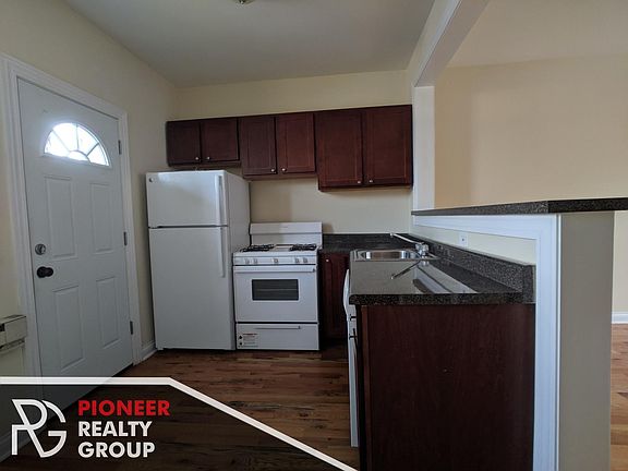 4th image of 4408 N Wolcott Ave #4407A3