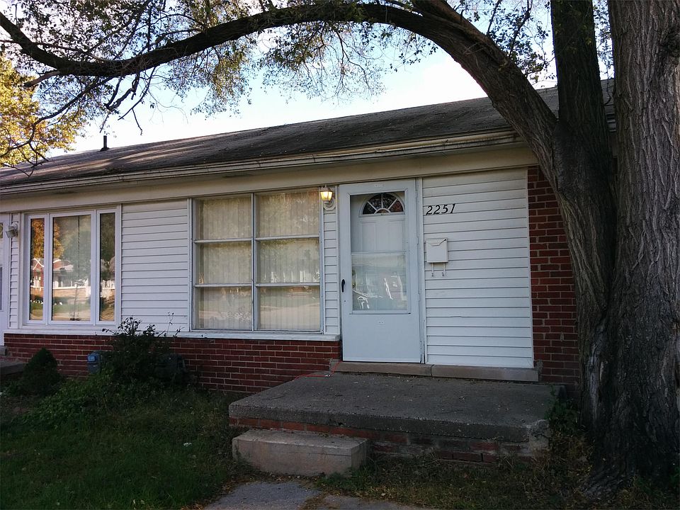 1st image of 2251 Stieber St