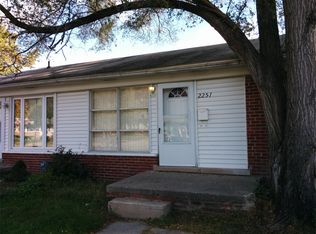 2251 Stieber St, Westland, MI 48186