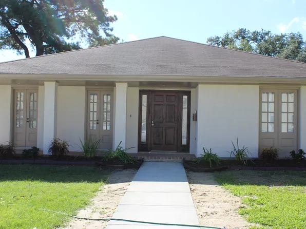 4908 Meadowdale St, Metairie, LA 70006