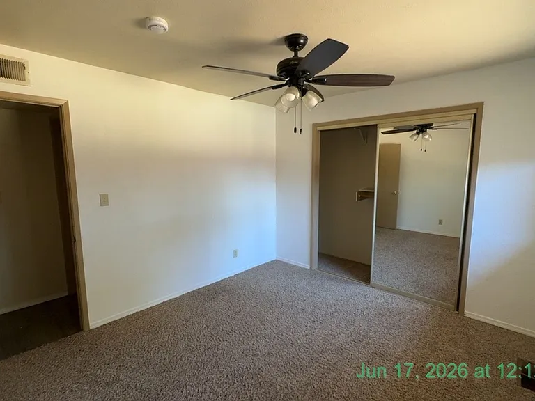 3504 W Cutler Ave — Photo 14