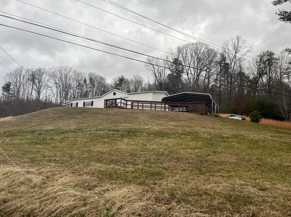 1784 Phipps Creek Rd, Burnsville, NC 28714