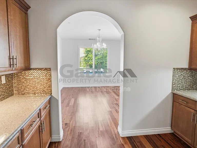 28625 Stonegate Ct — Photo 7