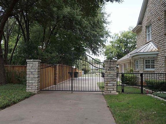 2nd image of 4215 Lake Park Dr