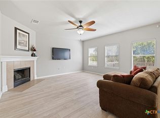 301 Golden Eagle Ln, Leander, TX 78641