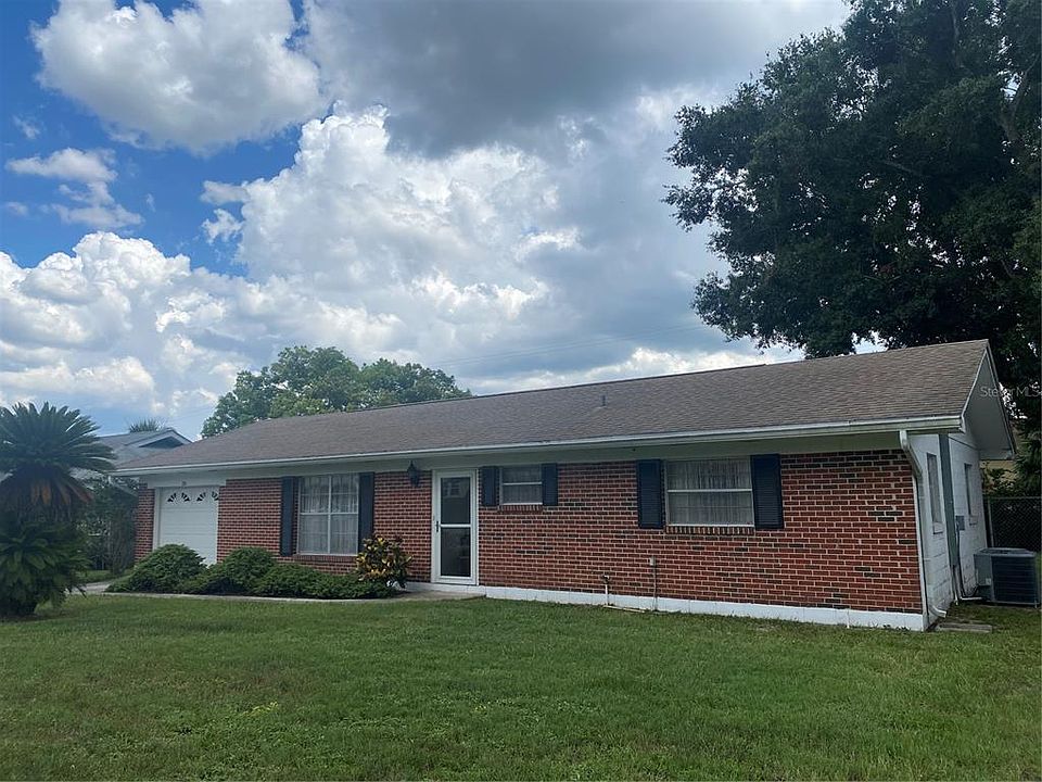 1st image of 120 POE DRIVE SE
