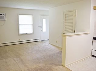 1500 W Anthony Dr #16869184, Champaign, IL 61821