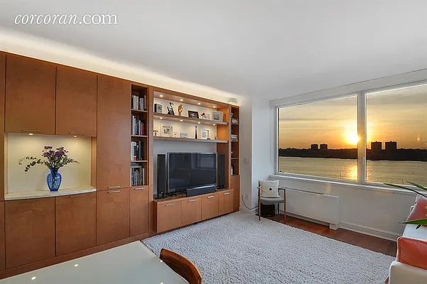 Sold by Corcoran | media 13