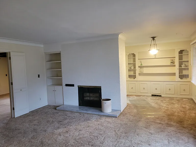2123 Eileen Rd — Photo 26