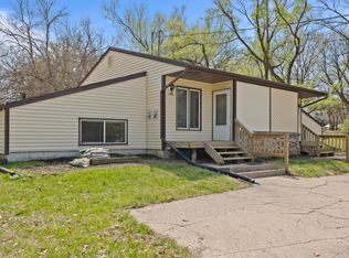 4956 NW Lovington Dr, Des Moines, IA 50310