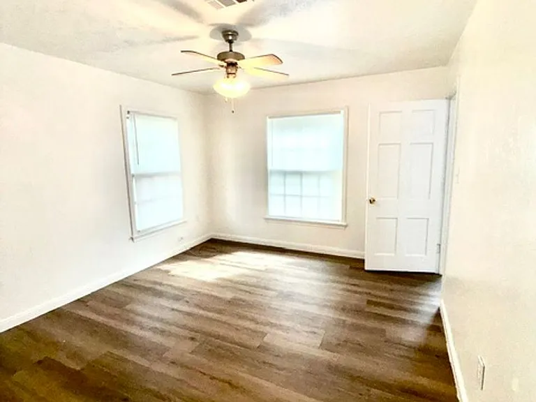2616 Alexander Ave — Photo 10