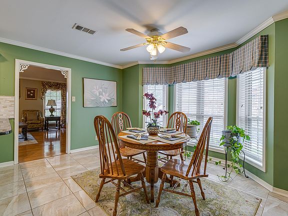 2nd image of 224 Briarcliff Dr