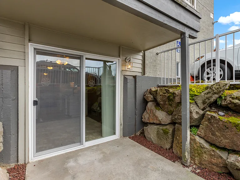 Riviera Apartments Northgate — Photo 37