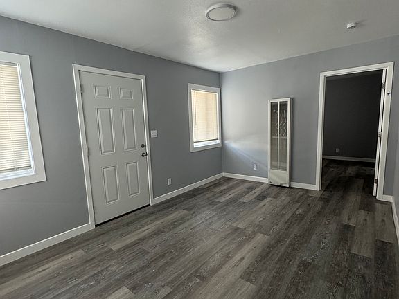 4th image of 7107 Chanslor Ave #7107