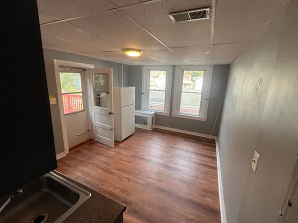 133 E 3rd St APT B, Media, PA 19063