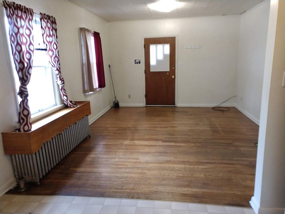 1st image of 317 S 10th St #6