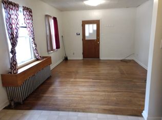 317 S 10th St #6, Laramie, WY 82070