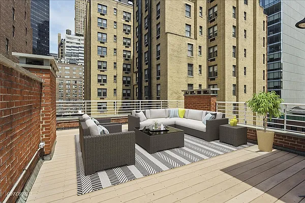 Sold by Corcoran | media 31