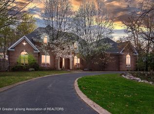 3687 Beech Tree Ln, Okemos, MI 48864