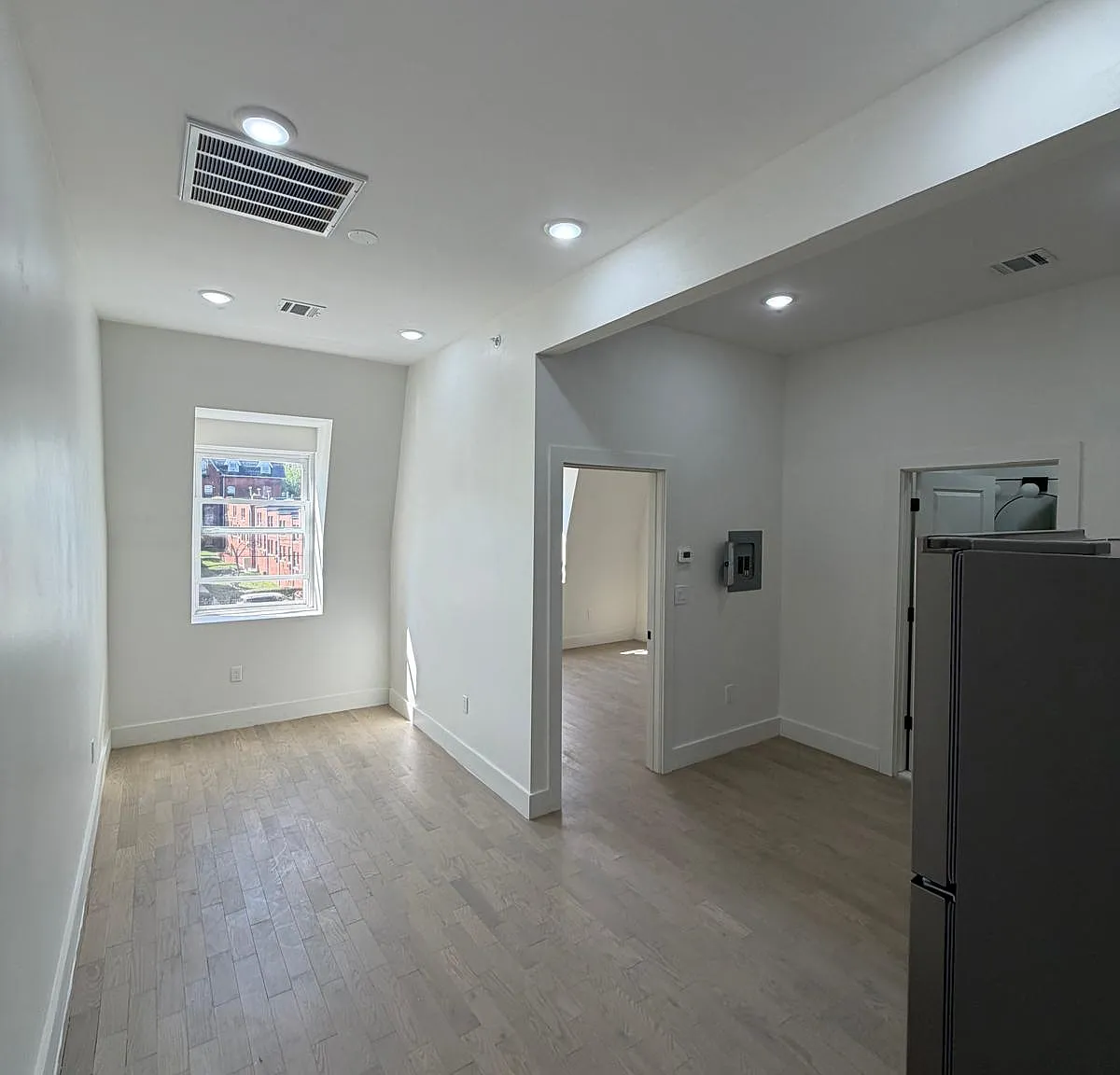 1 bed, $1,650 — Photo 1