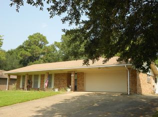 12404 Cambridge Blvd, Ocean Springs, MS 39564