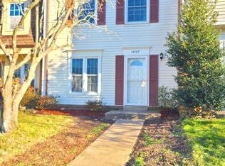 14487 Black Horse Ct, Centreville, VA 20120
