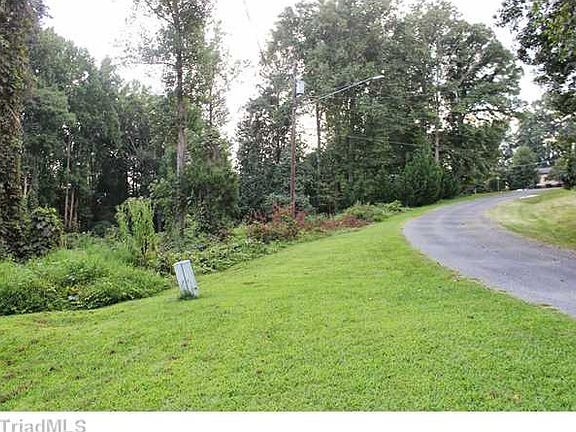 5th image of 2352 Quinn Forest Way