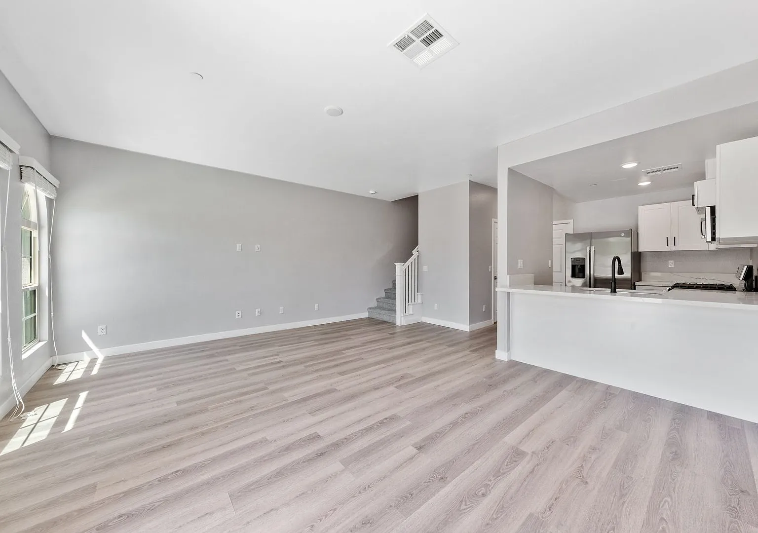 15447 Pomona Rincon Rd, — Photo 2