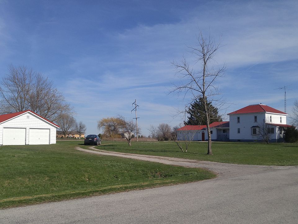 110 SW Railroad Avenue