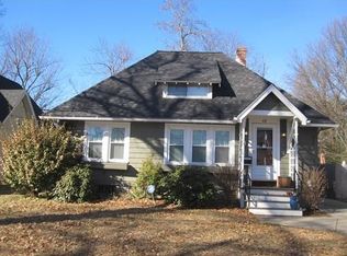 48 California Ave, Springfield, MA 01118