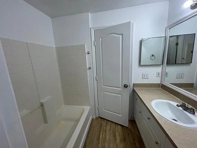 3313 S Kirkman Rd #220 — Photo 32