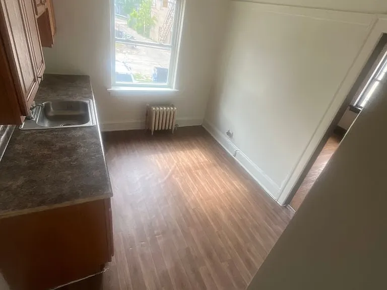 3959 N 19th Pl — Photo 11