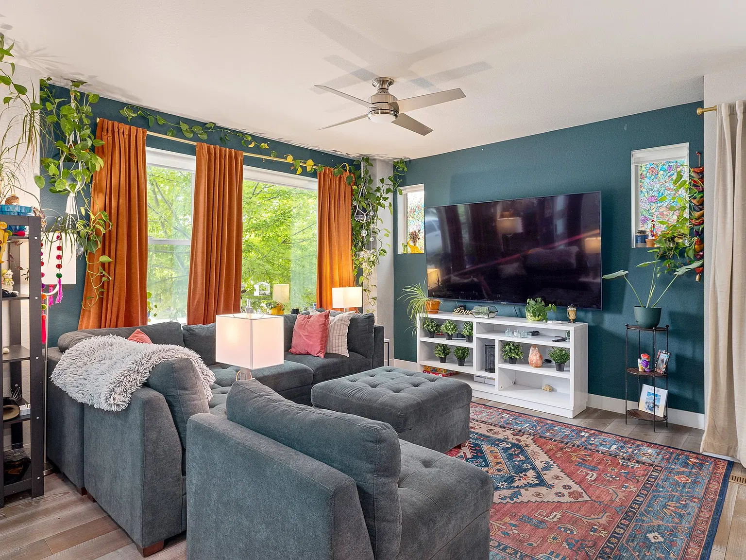 3 bed, 2172 sqft, $3,800 — Photo 4
