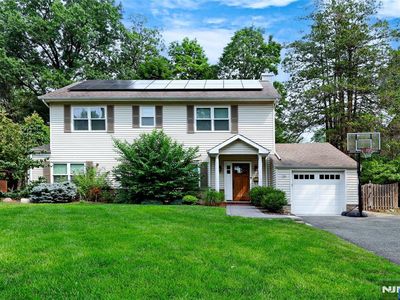 28 Louise Ln, Tenafly, NJ, 07670