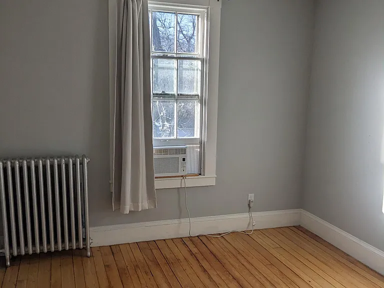 81 Cottage St #1-R — Photo 13