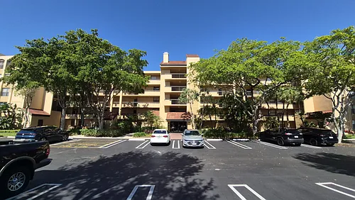 450 Egret Cir Photo 1