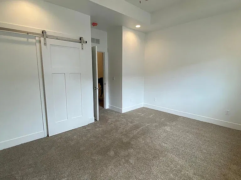 356 S 3 W — Photo 19