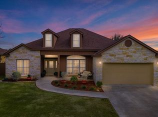 1203 Jennifer Ln, Fredericksburg, TX 78624
