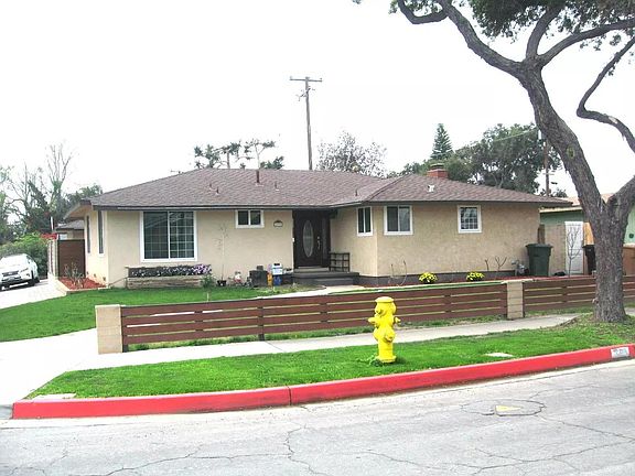 2nd image of 2336 Nutwood Ave