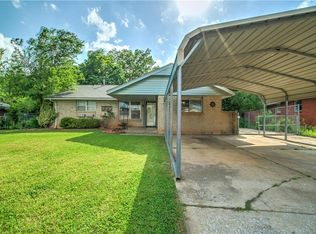 133 S Dallas Ave, Moore, OK 73160