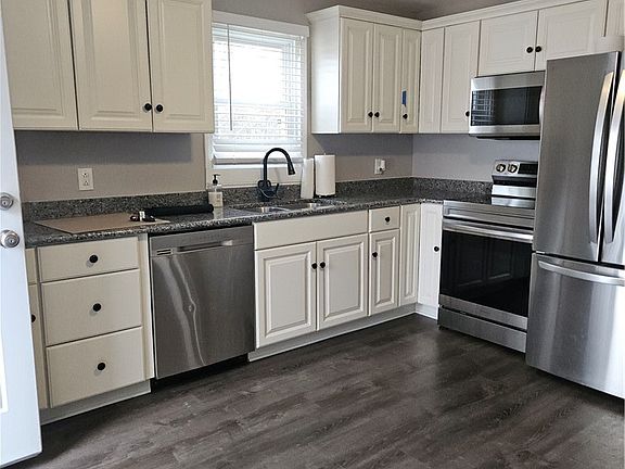 4th image of 1214 Saunders Sett Rd