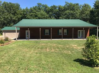 520 SW Willow Rd, Maysville, MO 64469