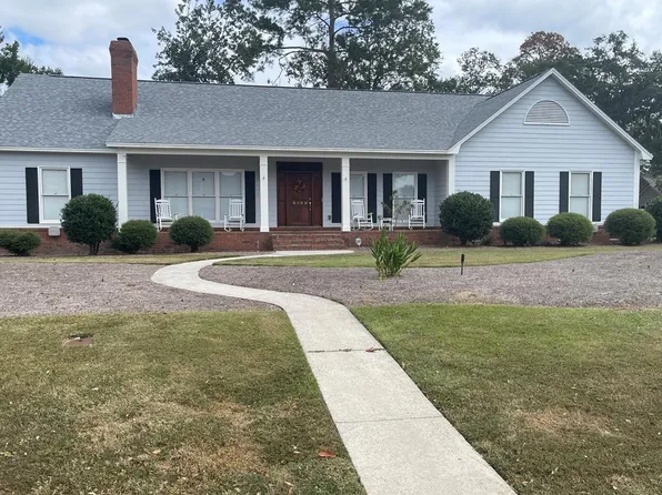 3700 Sedgefield Dr, Valdosta, GA 31605