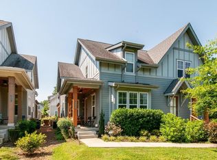 300 Tillman Ln #B, Nashville, TN 37206