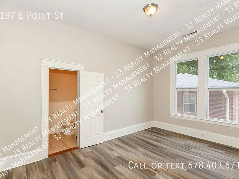 3197 E Point St — Photo 16