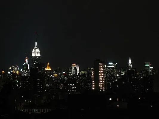 Rented by The Downtown LLC | media 30