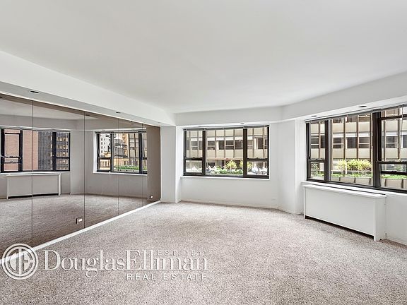 5th image of 210 E 47th St APT 12F